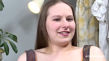 isting hairy pussy