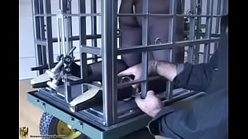 gord caged slave
