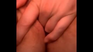 solo fingering milf