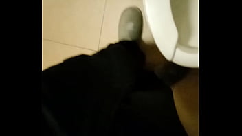 piss in an elevator