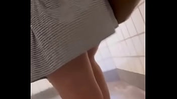 upskirt candid