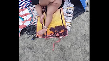 exhititionist wife at beach