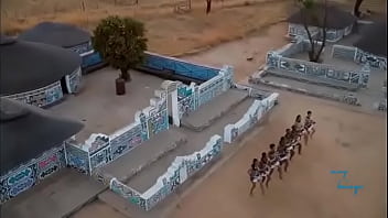 frican reed dancing girls