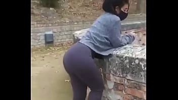 blqck girl huge ass