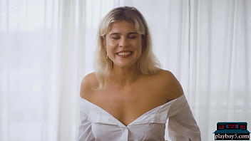 teen hot model blonde