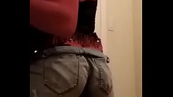 sissy shaking ass