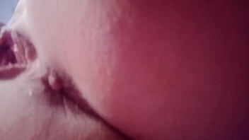 exy milf farts