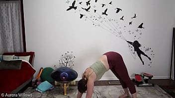 egging yoga big booty