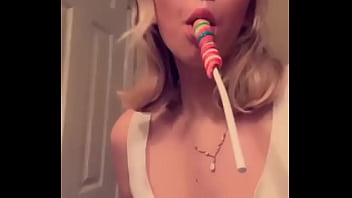 vicky blowjob