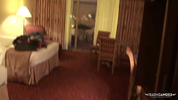 girls shitting hotel room
