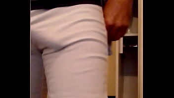 licking bulge