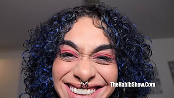 latina curly