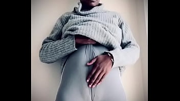 cameltoe masturbating