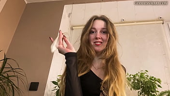 goddess cum eating