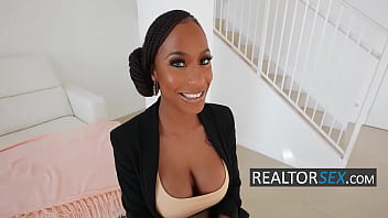 realtor ebony