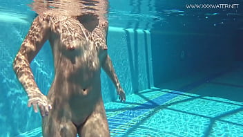 girl trapped pool