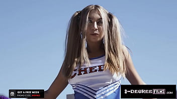 blond cheerleader strangled