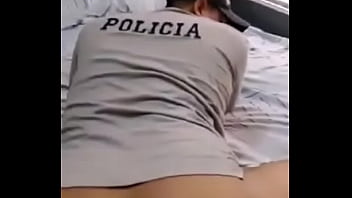 policia chupon gay