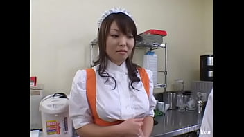 waitress blowjon