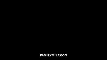ightclub mom