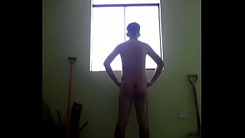 adrn desnudo aked thief