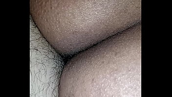 omitando no pau